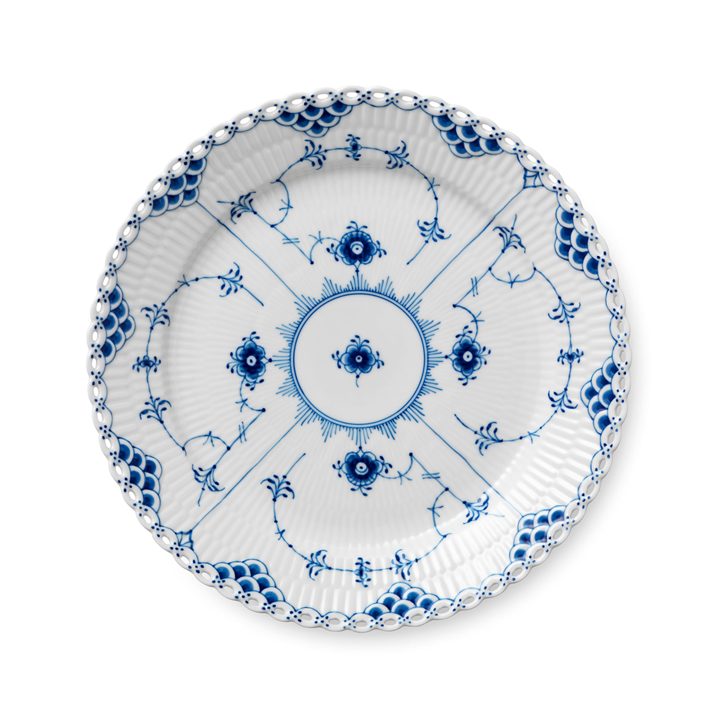 Blue Fluted Full Lace Plate 25 cm