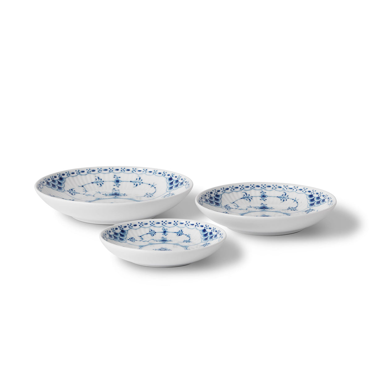 Blue Fluted Half Lace Shallow Bowl, 11 cm, 13 cm, 15 cm, 3 pcs