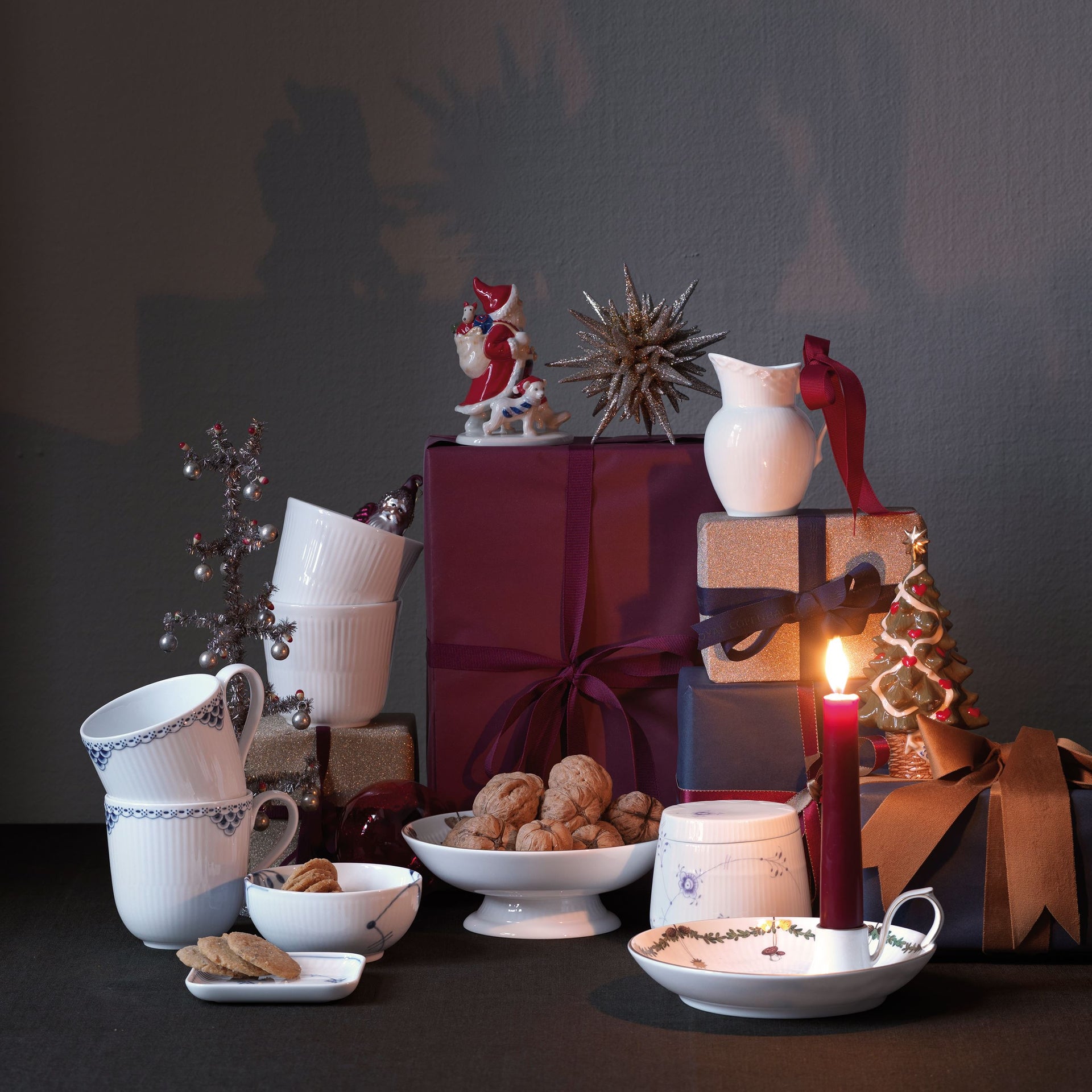Star Fluted Christmas Bowl on Foot, 42 cl