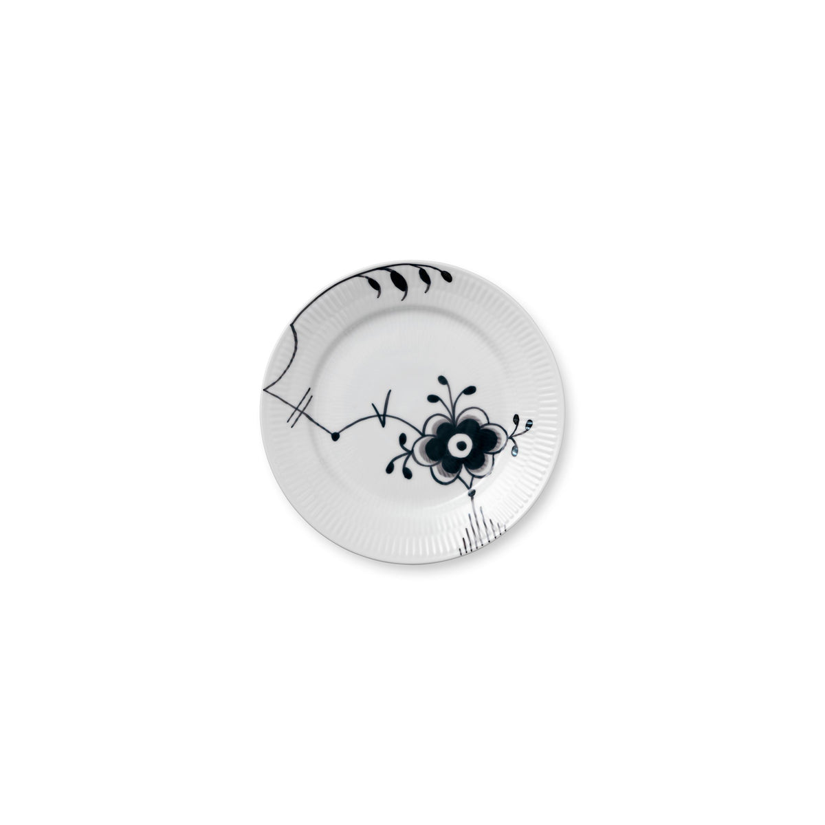 Black Fluted Mega Plate, Decoration 6, 19 cm