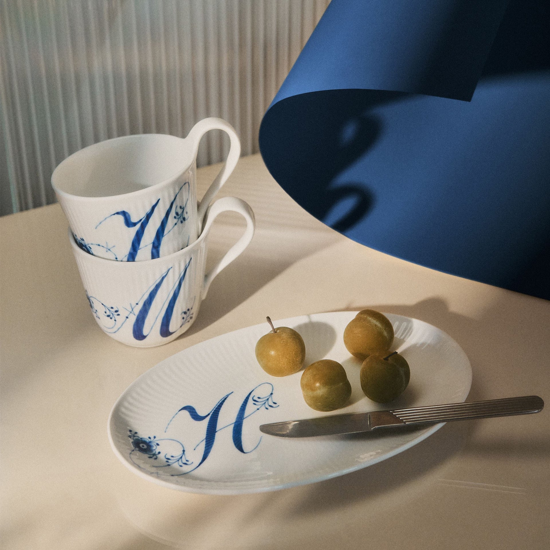 Alphabet Collection High Handle Cup, H, 33 cl