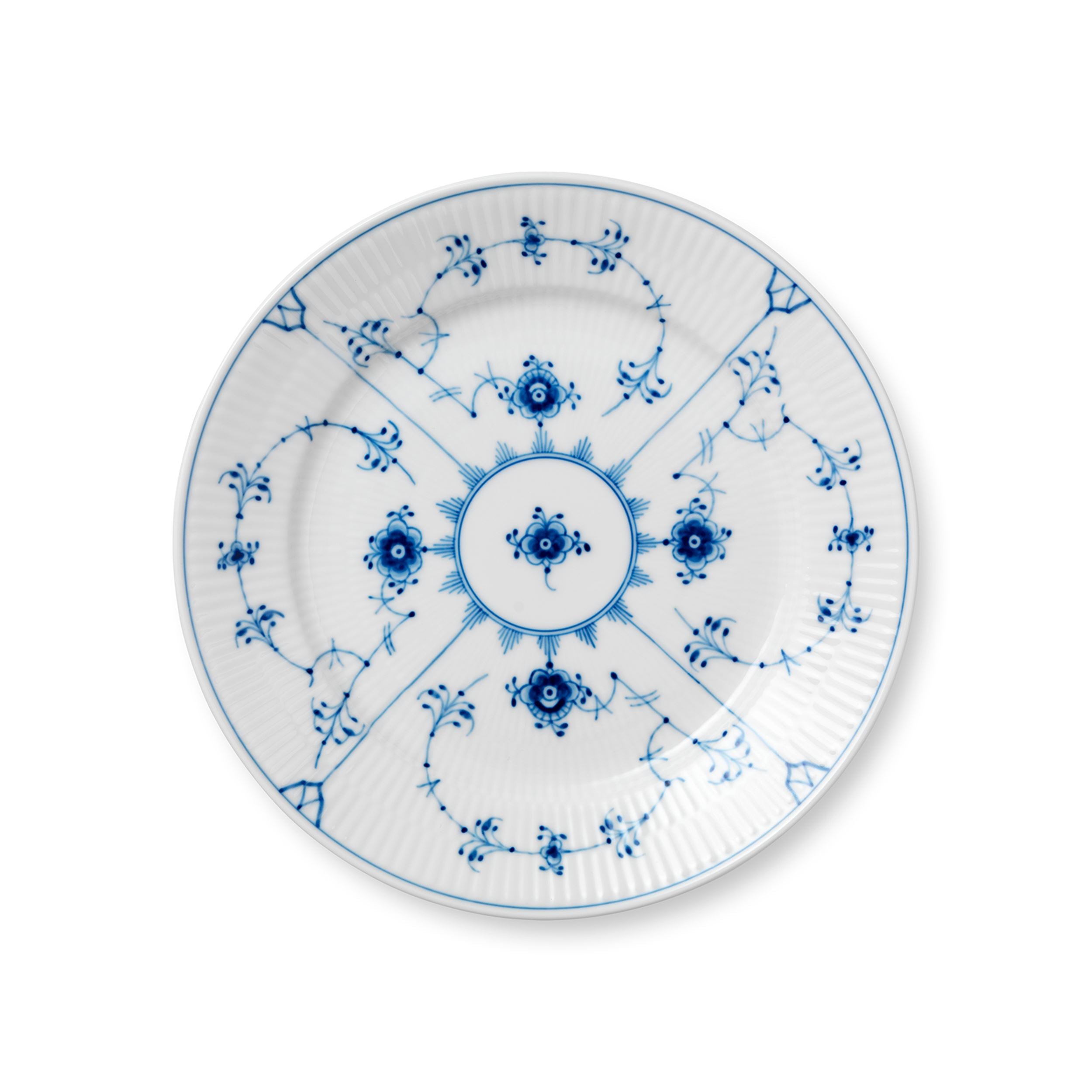  　Blue Fluted Plain　プレート Blue Fluted Plain Plate, 22 cm | Royal Copenhagen