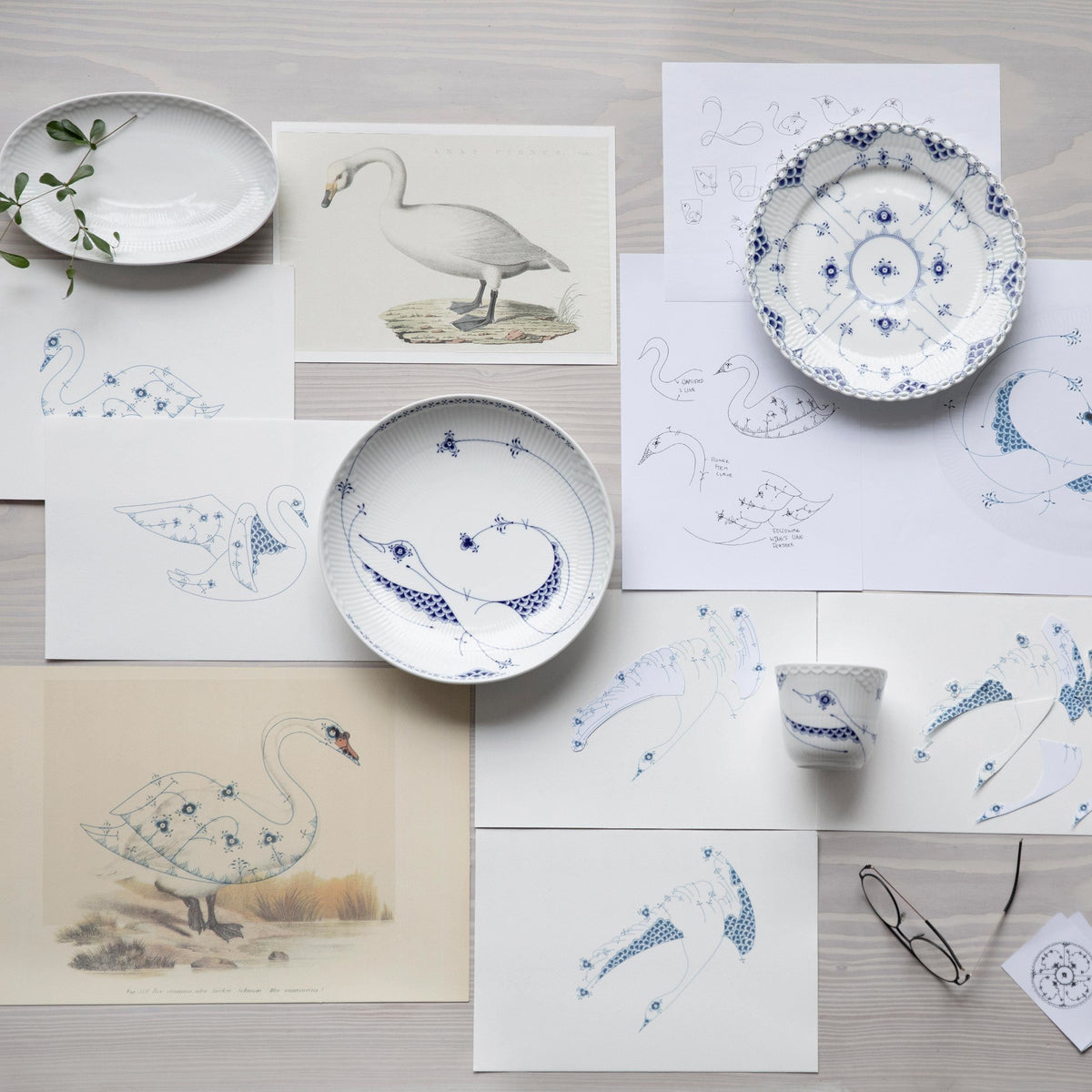 Blue Fluted Full Lace Plate, 25 cm