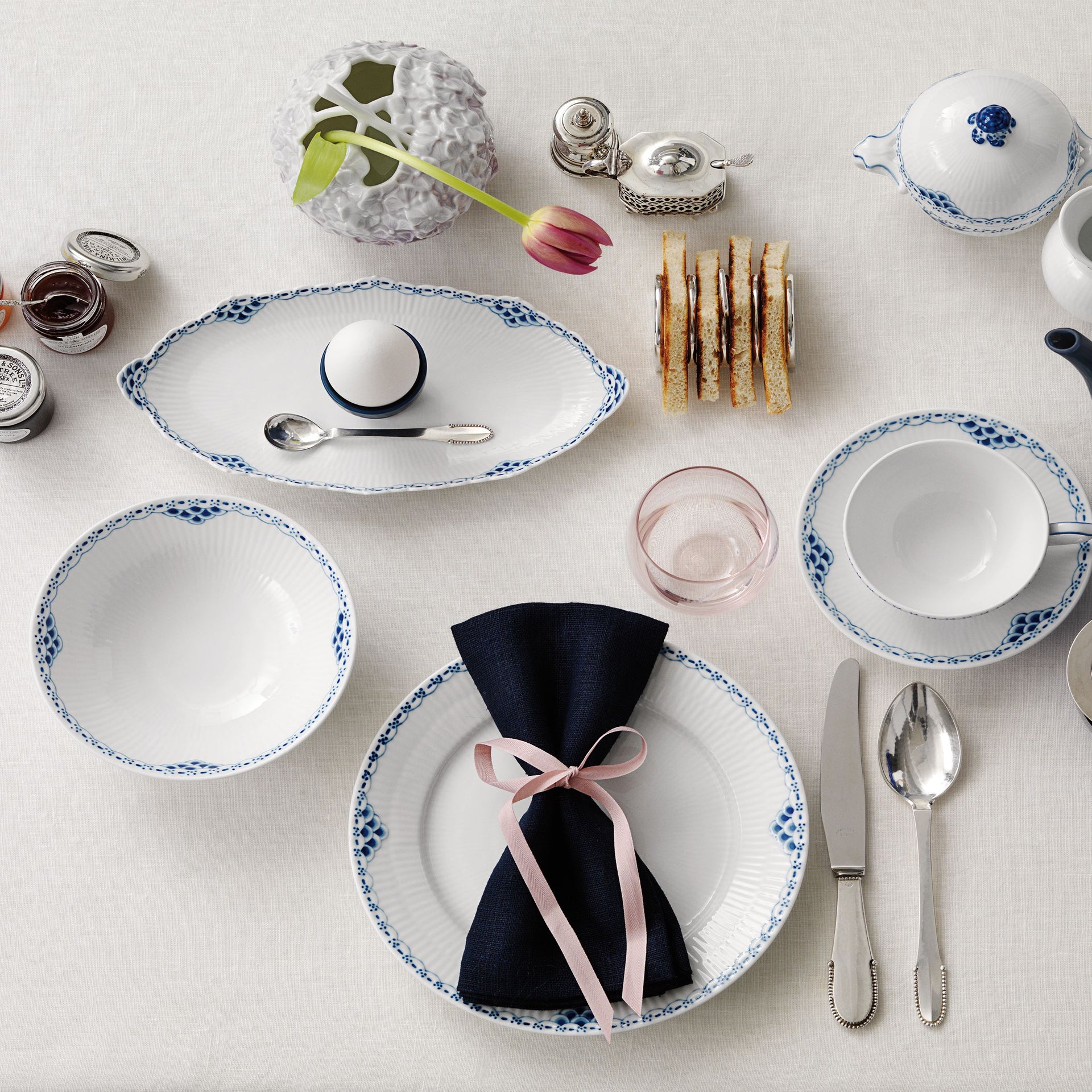 Princess Cup and Saucer, 20 cl