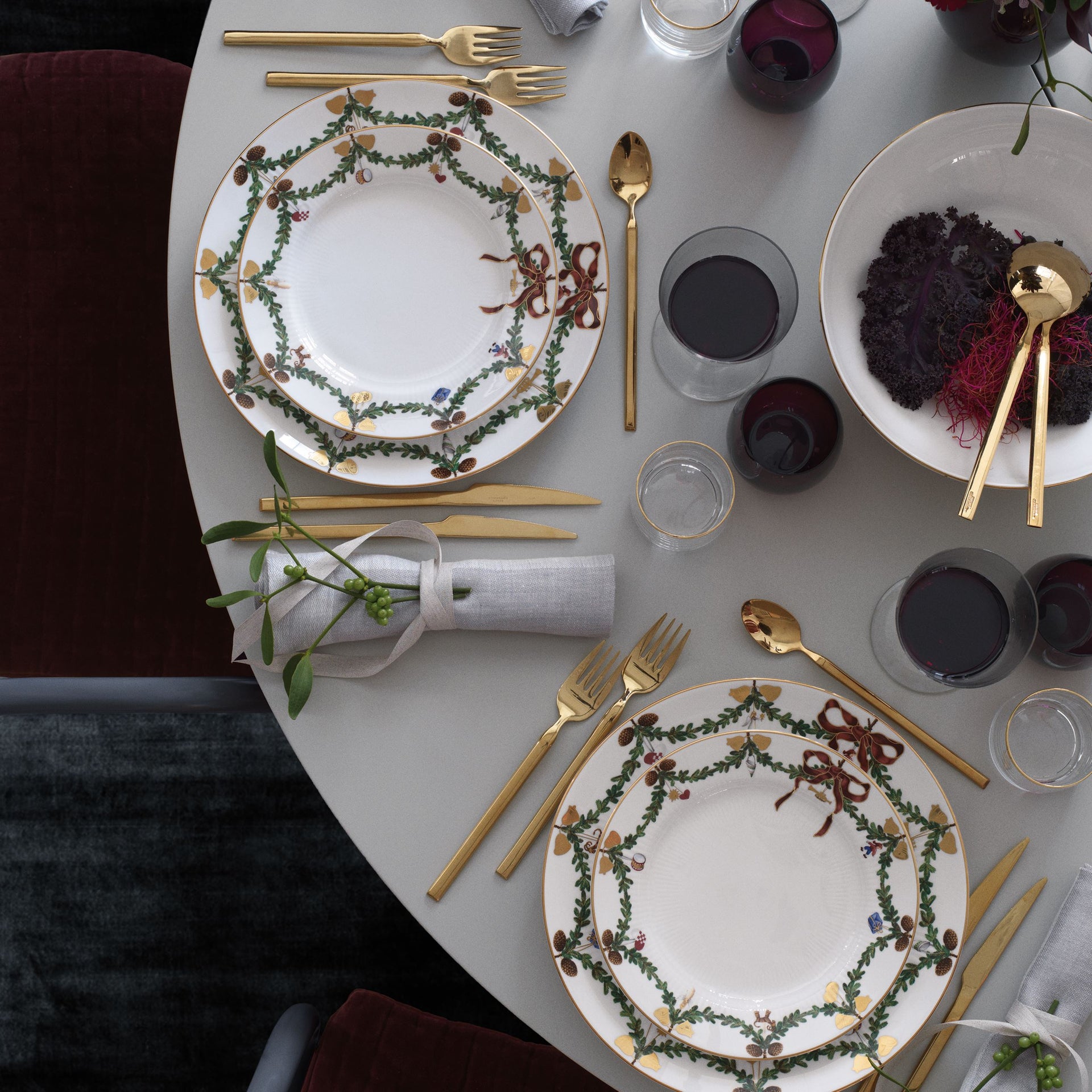 Stjerne Riflet Jul tallerken, 21 cm - Star Fluted Christmas Plate, 21 cm