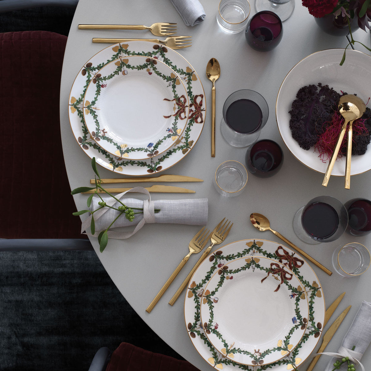 Stjerne Riflet Jul tallerken, 27 cm - Star Fluted Christmas Plate, 27 cm