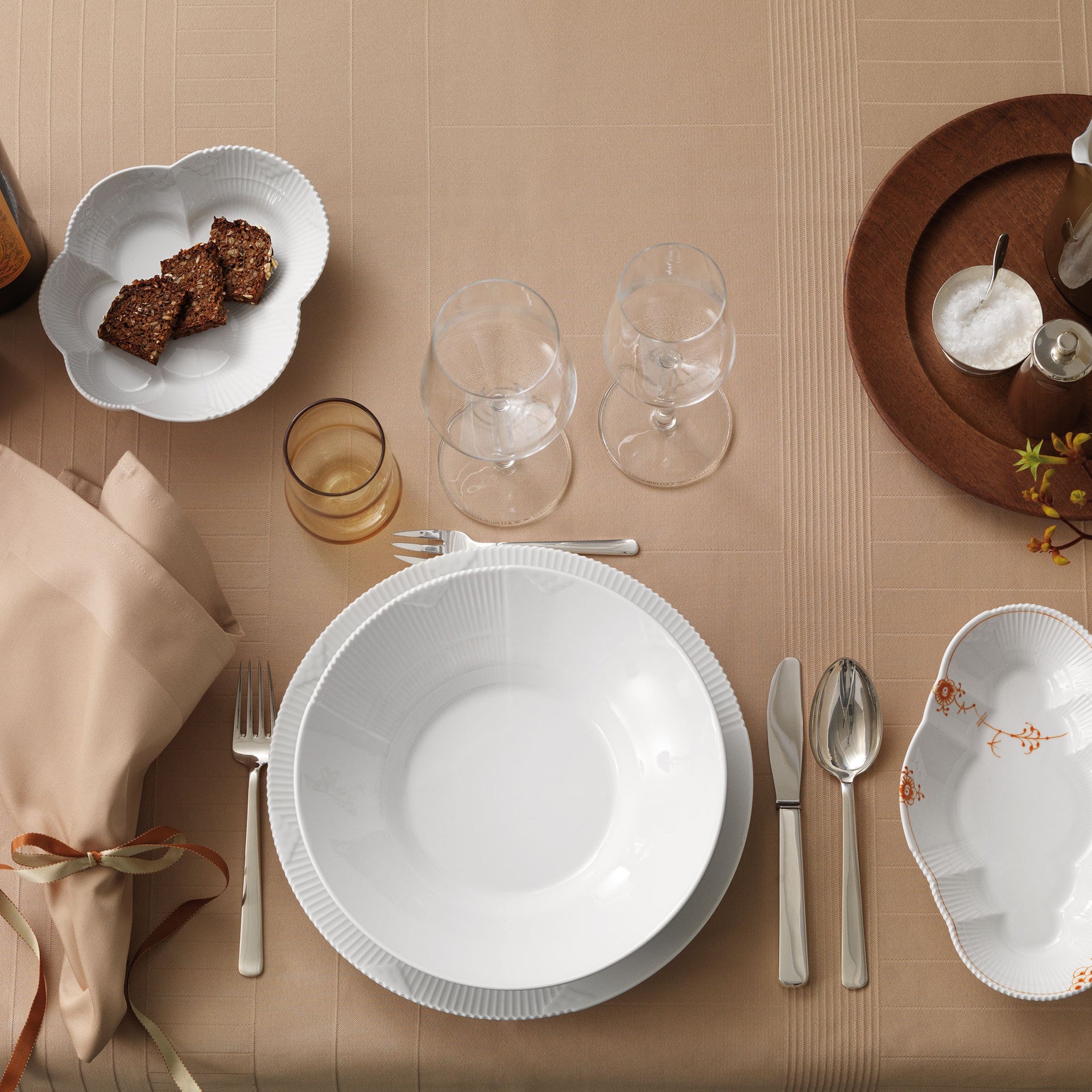 White Elements Deep Plate, 25 cm