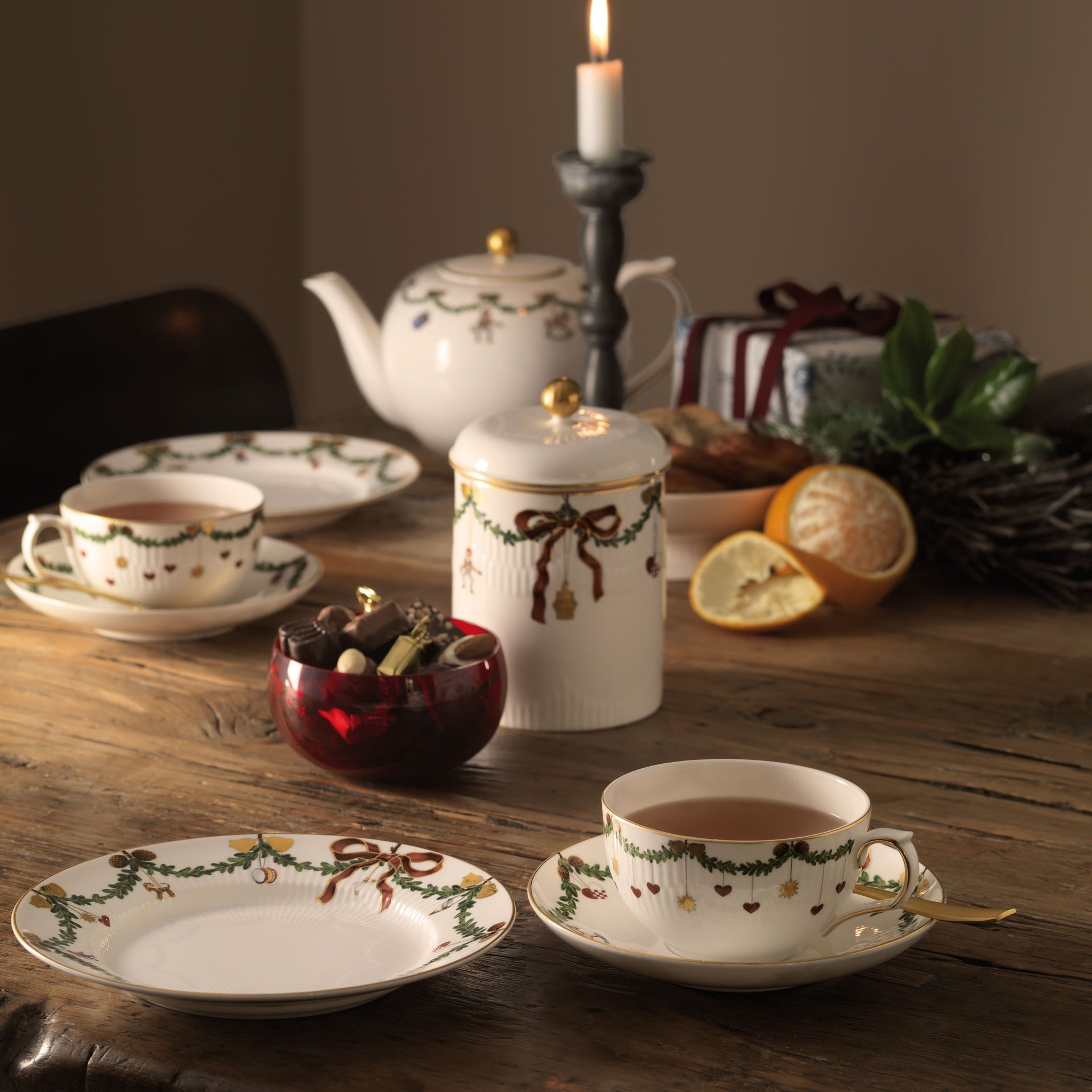 Star Fluted Christmas Cup and Saucer, 32 cl