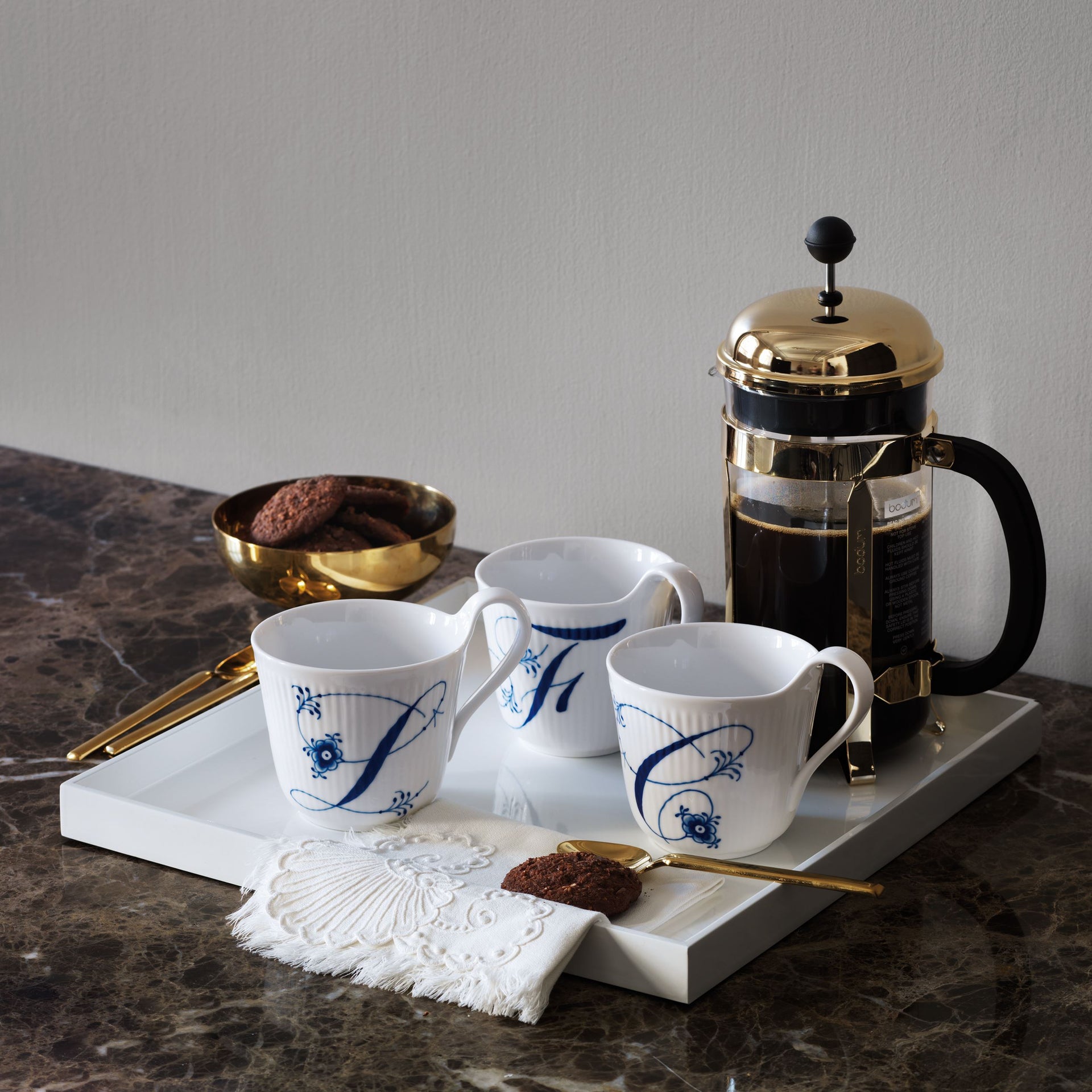 Alphabet Collection High Handle Cup, F, 33 cl