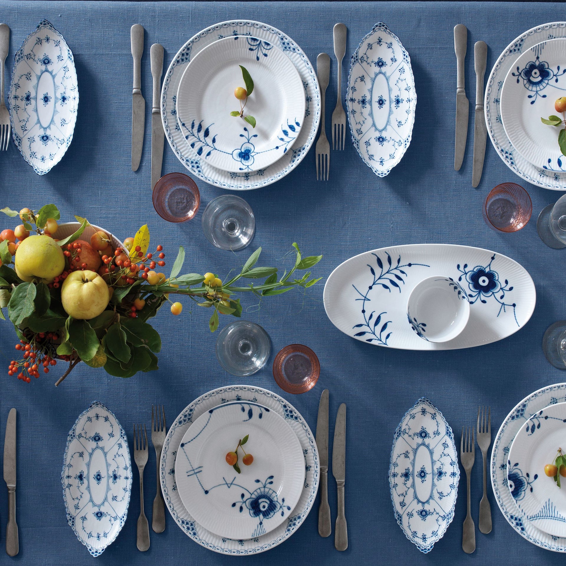Blue Fluted Half Lace Assiette, 24.5 cm