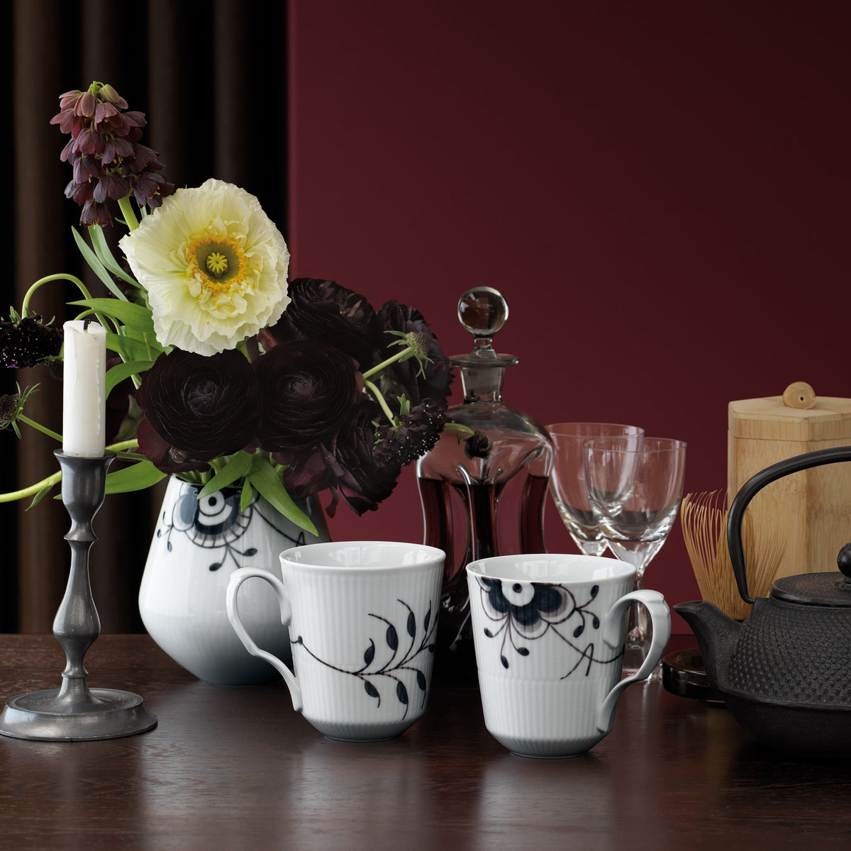Black Fluted Mega Cup, 38 cl, 2 pcs