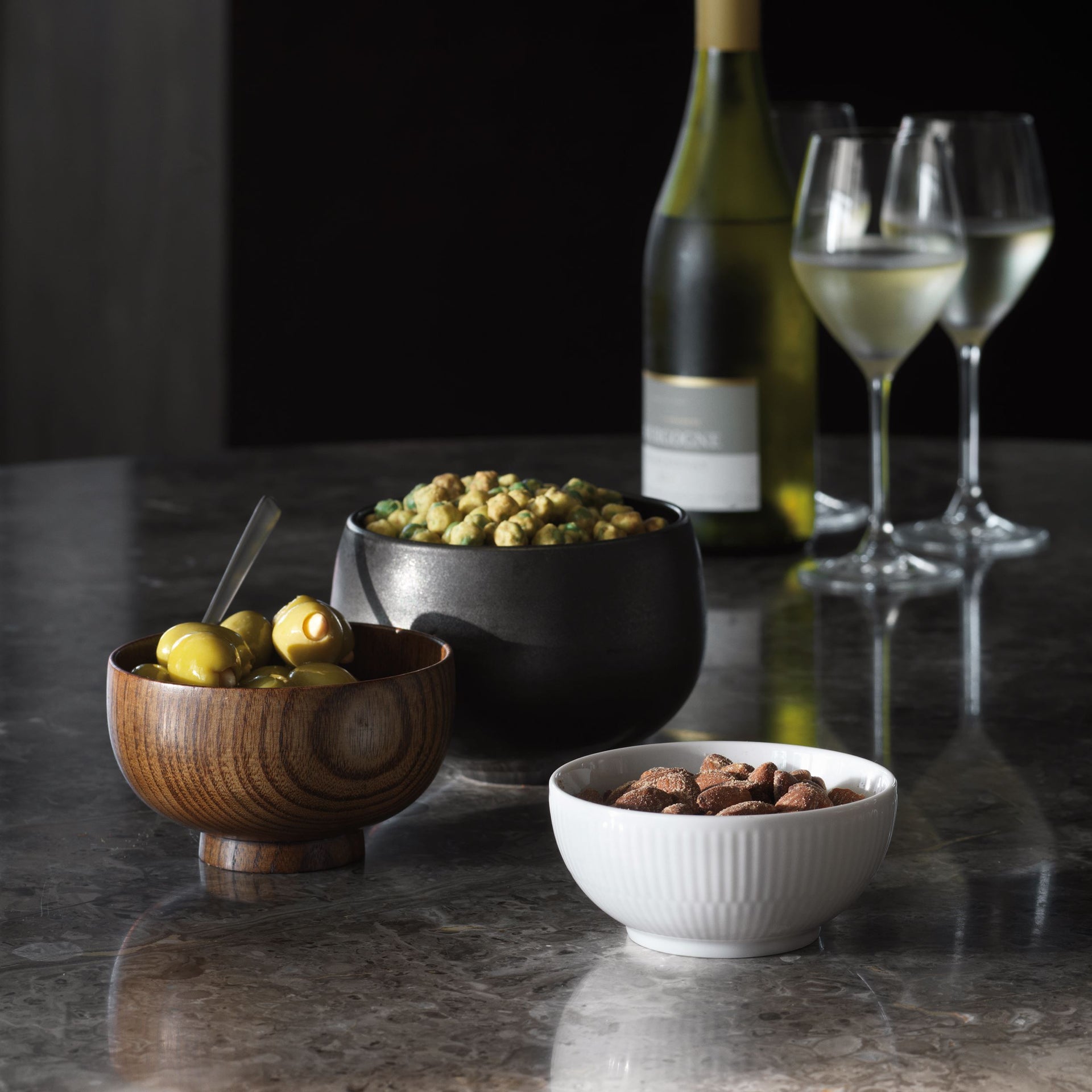 White Fluted Bowl, 24 cl