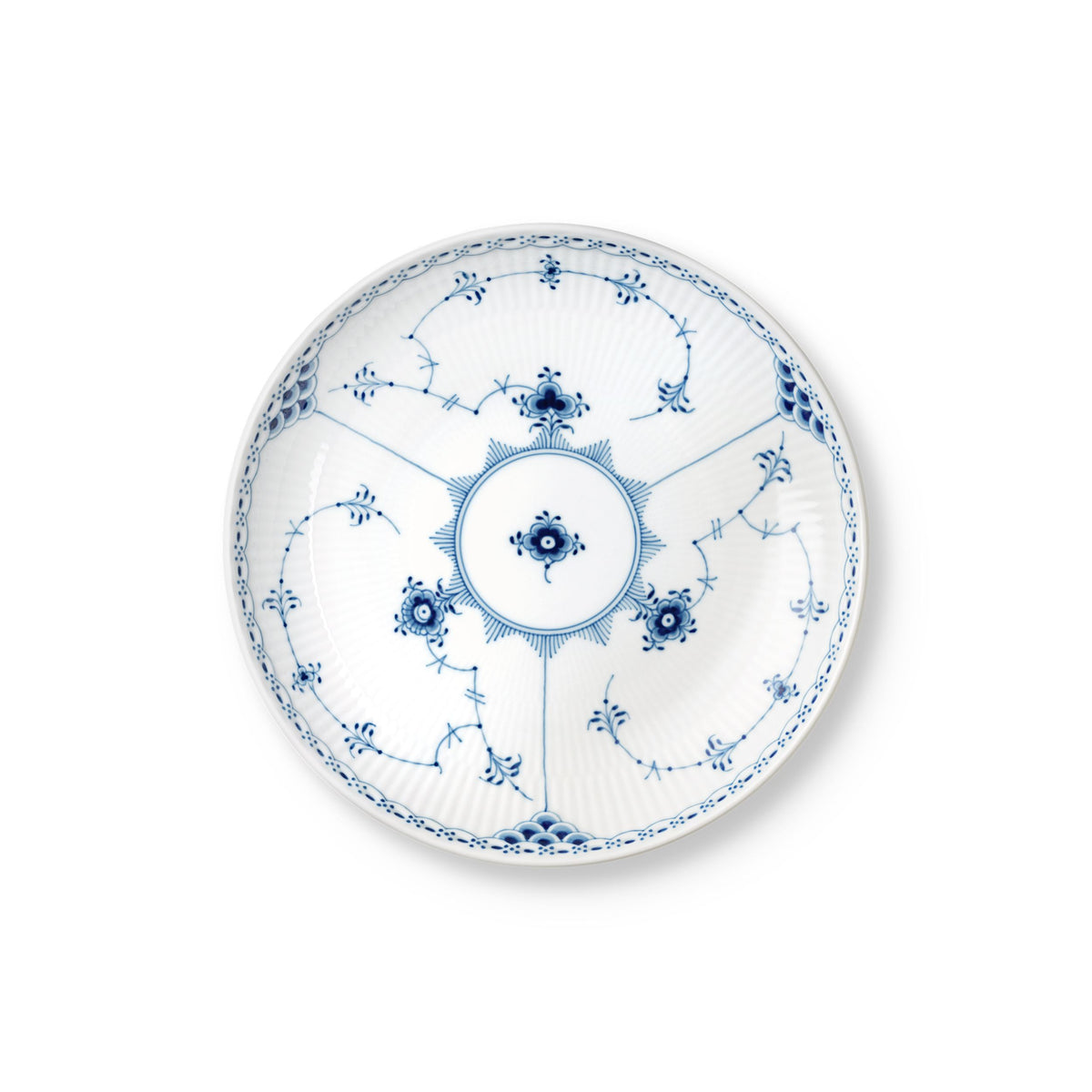 Blue Fluted Half Lace Plate Coupe, 20 cm