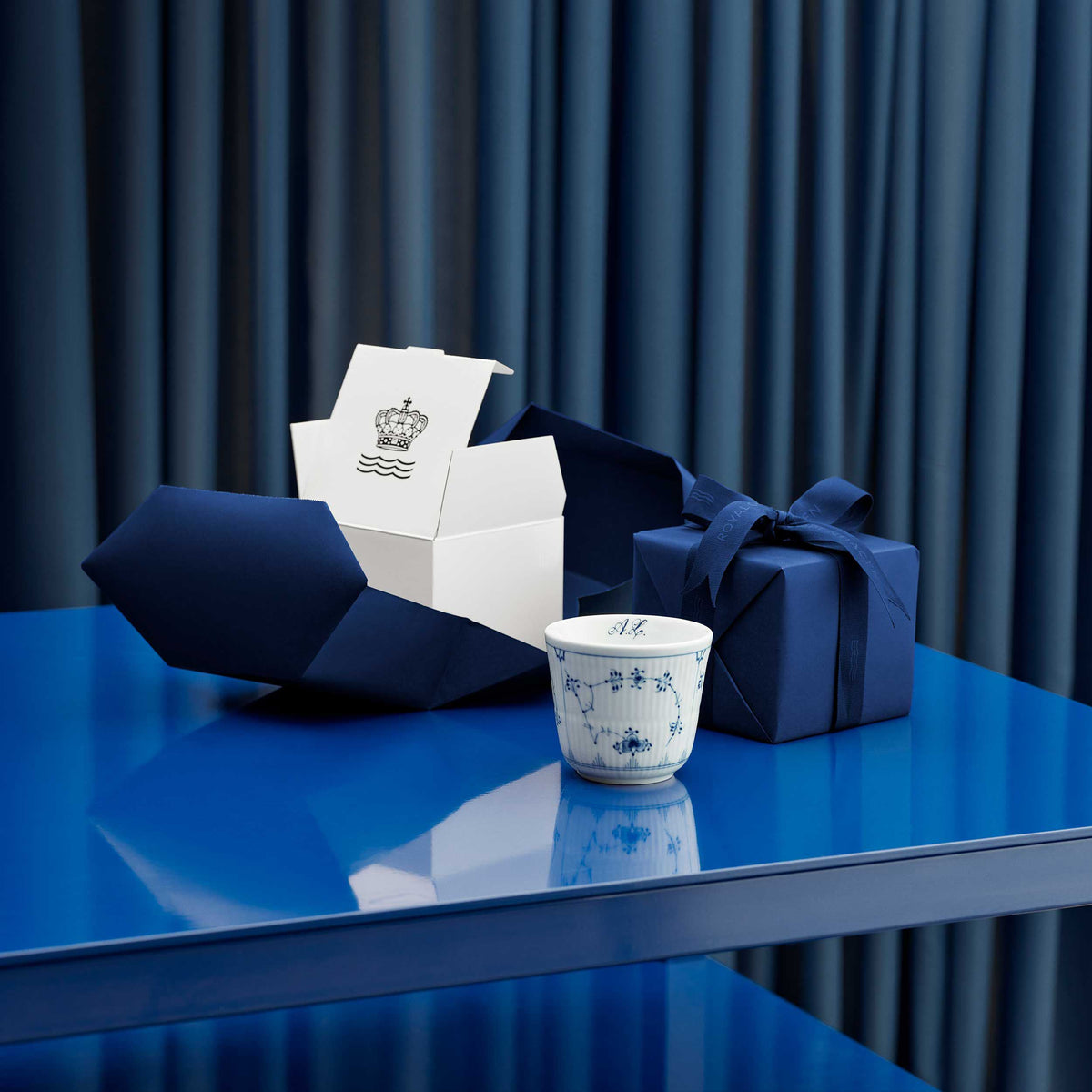 Musselmalet Riflet termokrus, Bespoke, 26 cl - Blue Fluted Plain Thermal Mug, Bespoke, 26 cl