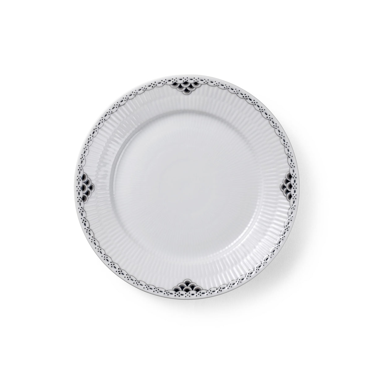 Black Lace Plate, 22 cm