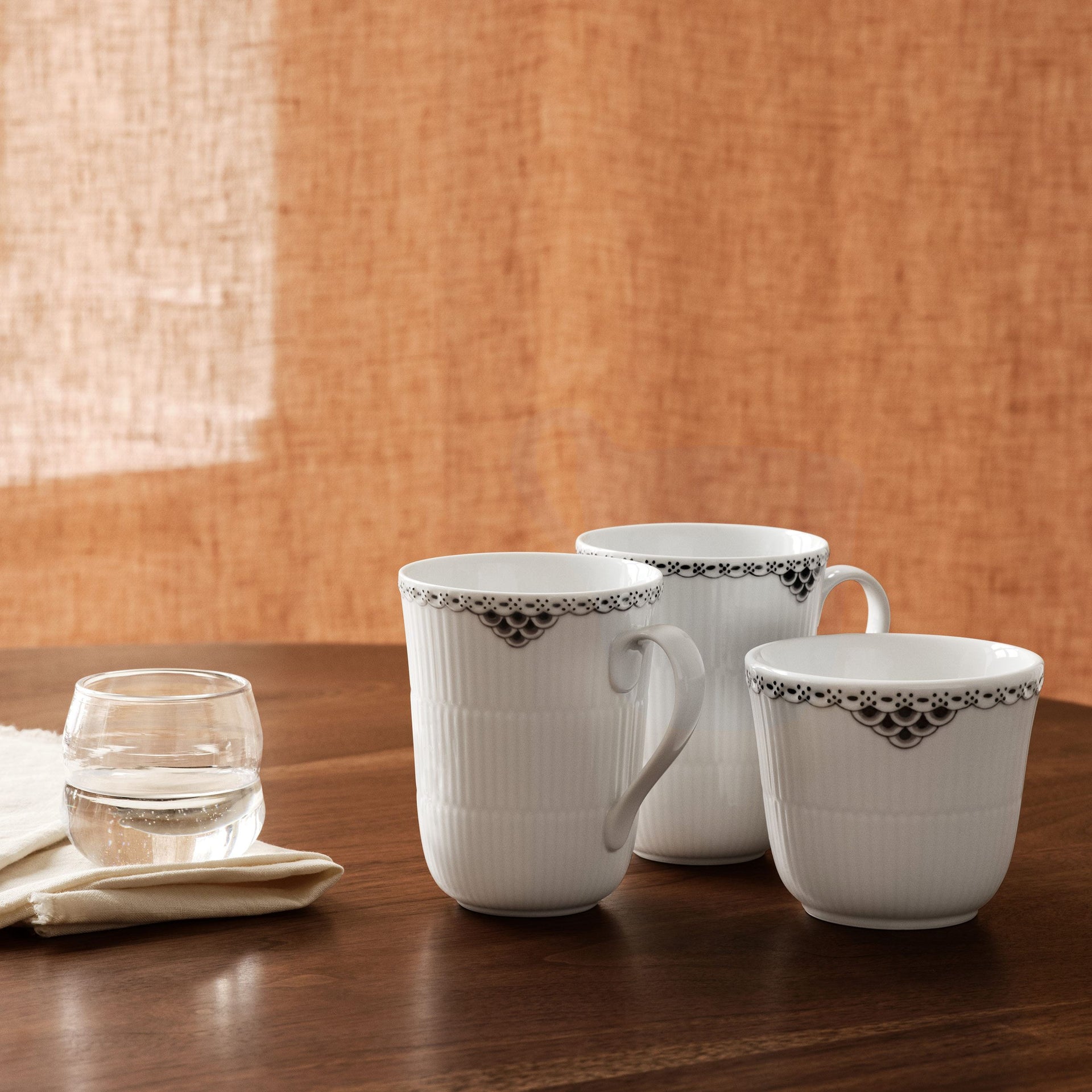 Black Lace Thermal Mug, 26 cl