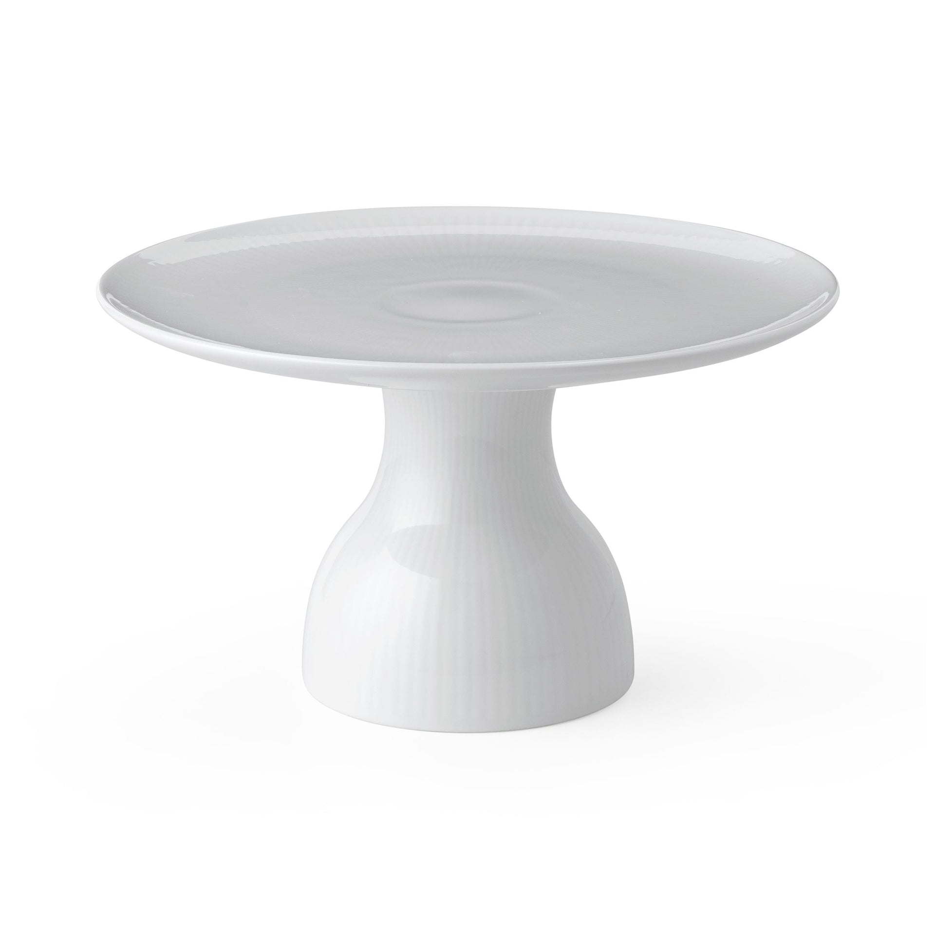 White Fluted Dish on Foot, 20 cm