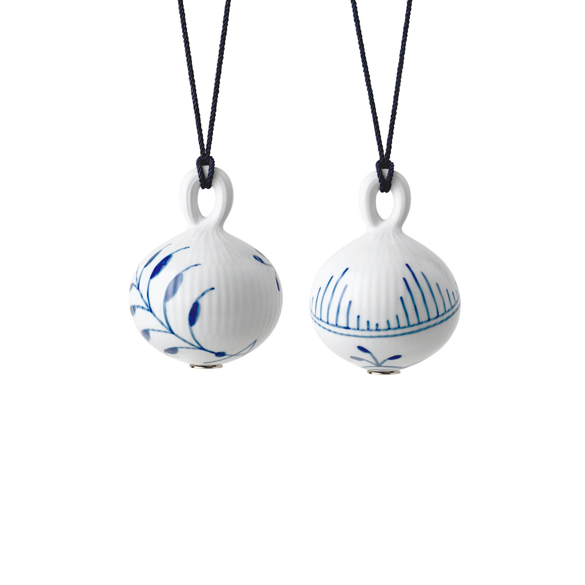 Blå Mega Riflet julekugle, 9,5 cm, 2 stk. - Blue Mega Christmas Bauble, 9.5 cm, 2 pcs