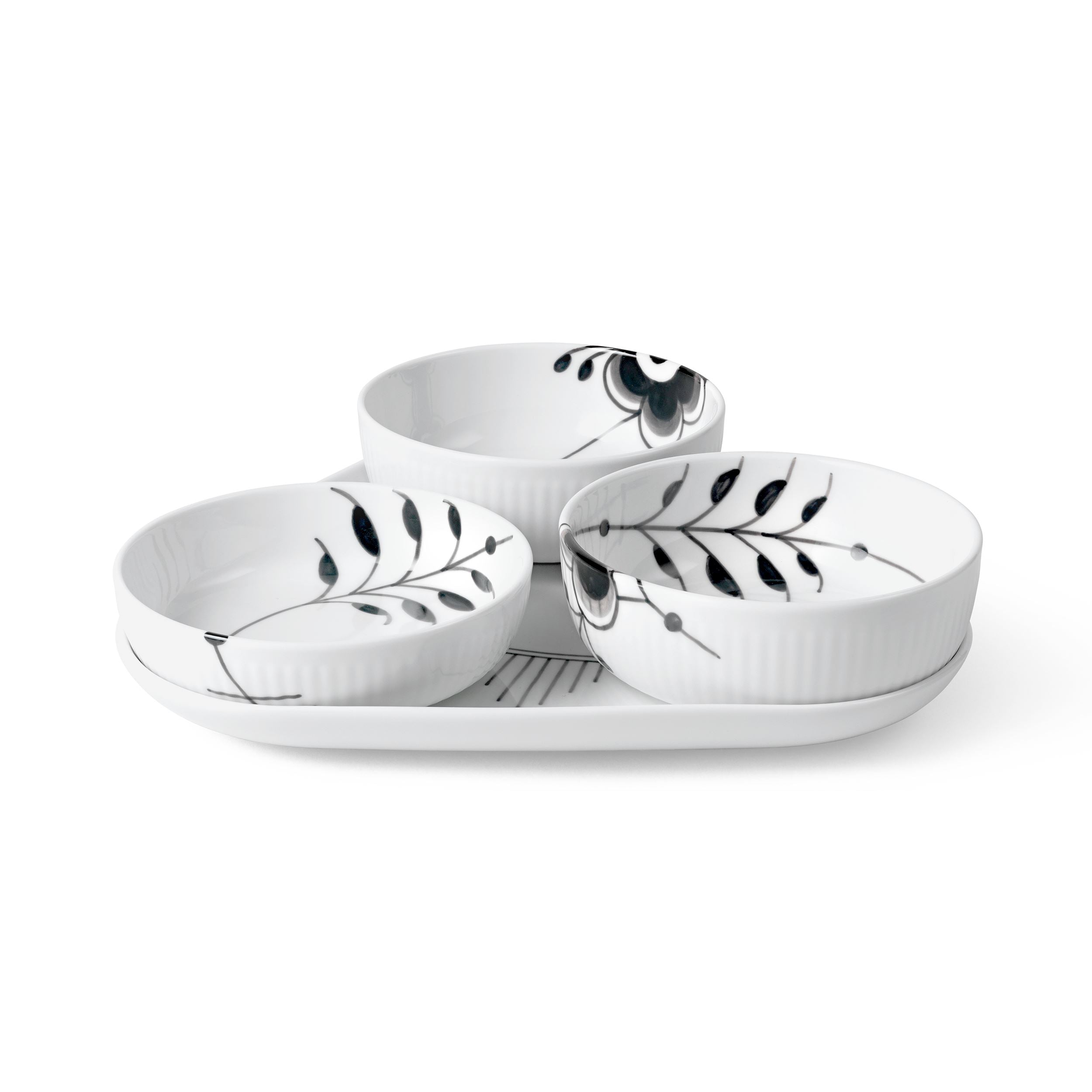 Black Fluted Mega | Handpainted Porcelain | Royal Copenhagen
