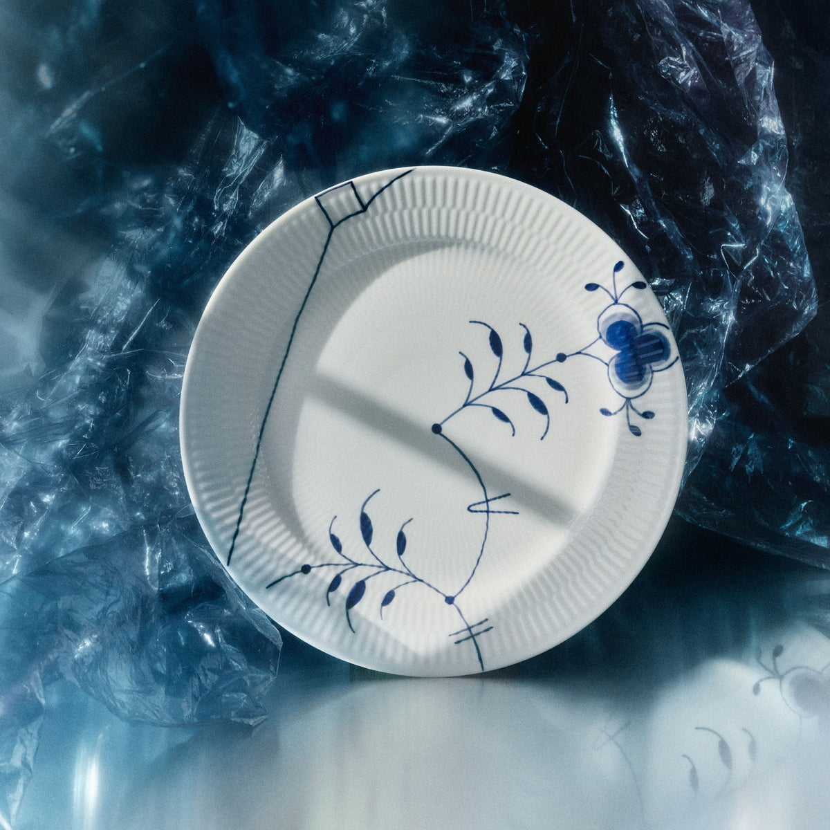 Blue Fluted Mega Plate, Decoration 9, 27 cm