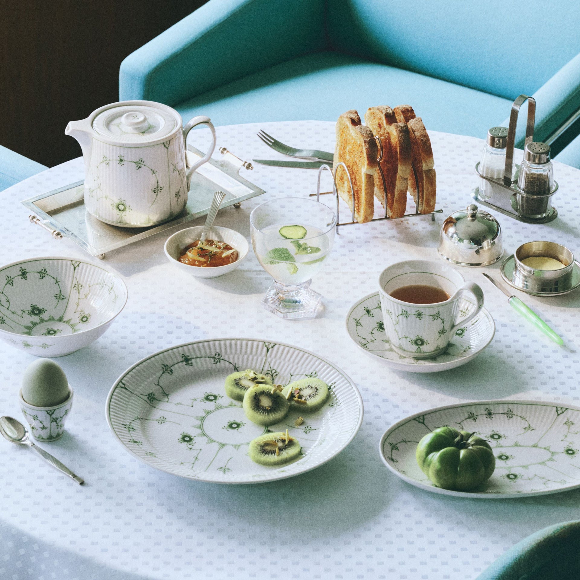 Green Fluted Plain Assiette, 23.5 cm