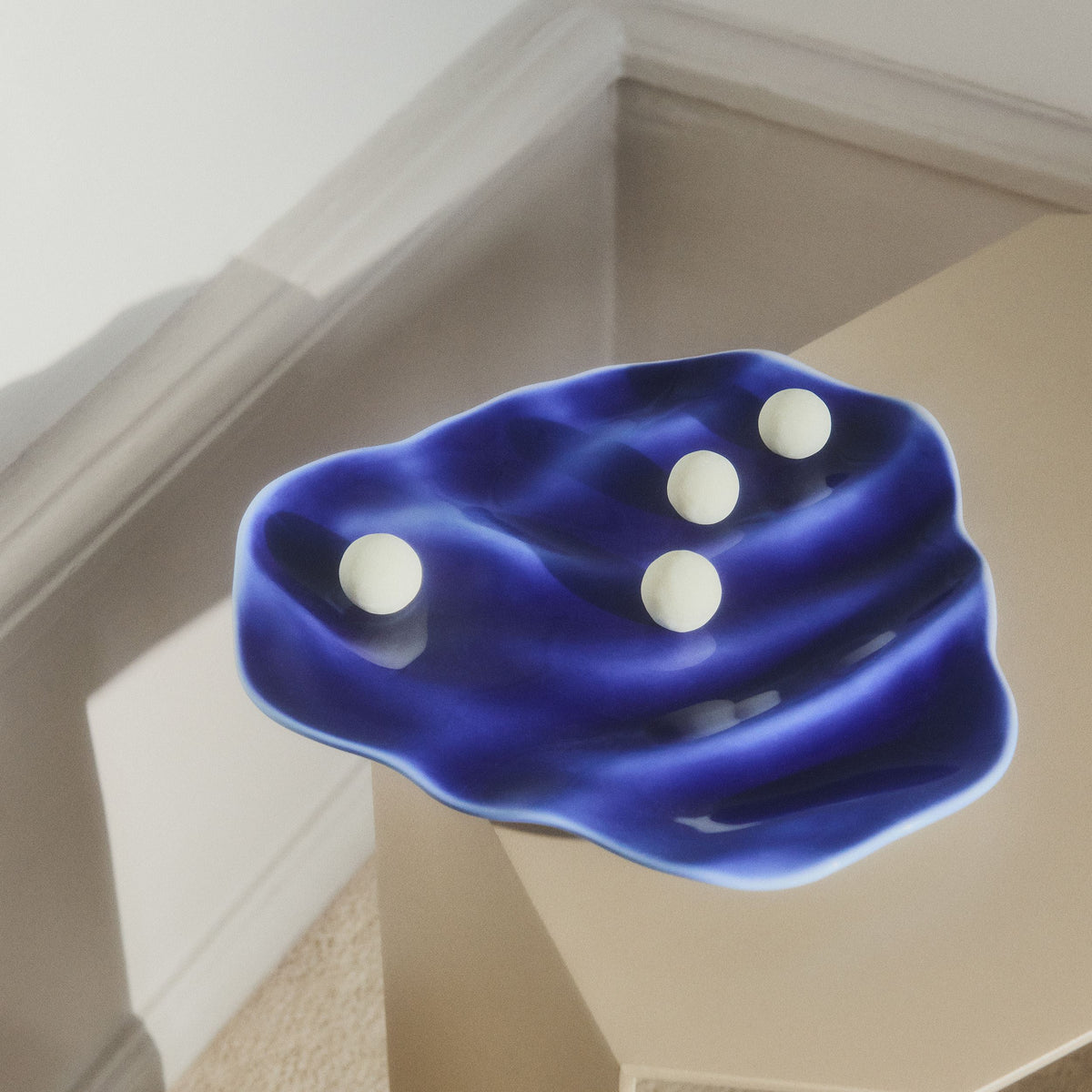 Kontur Dish, 23 cm