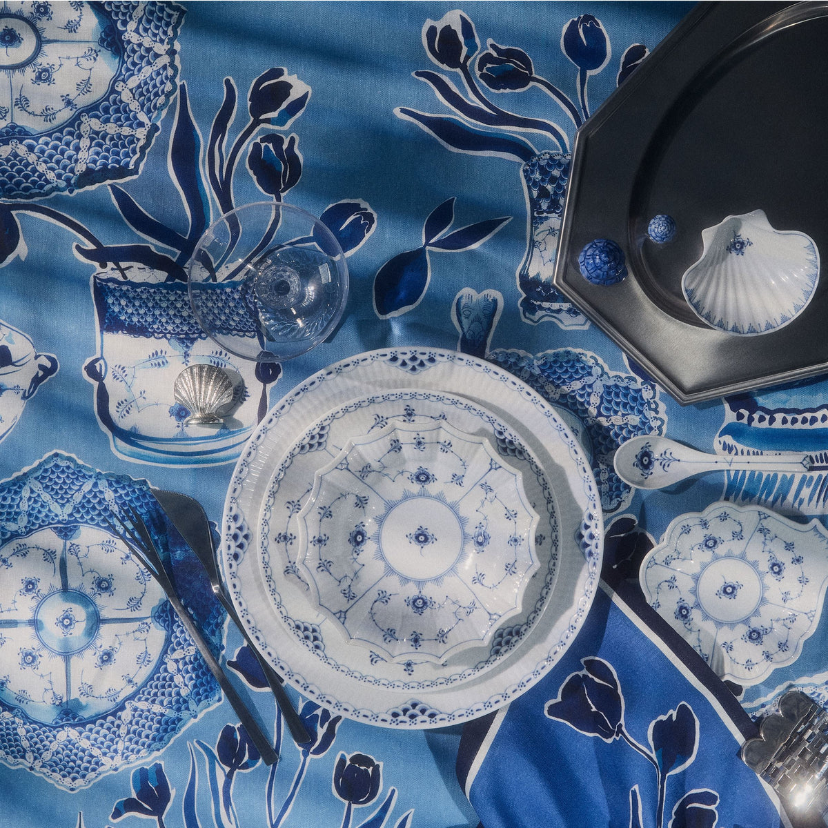 Blue Fluted Plain Serveware, 17,5 cm, 15,5 cm, 10,5 cm, 3 pcs