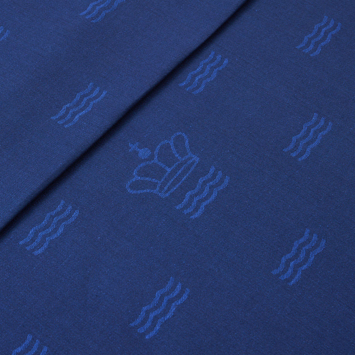 Waves Tablecloth, Blue, 320 x 145 cm