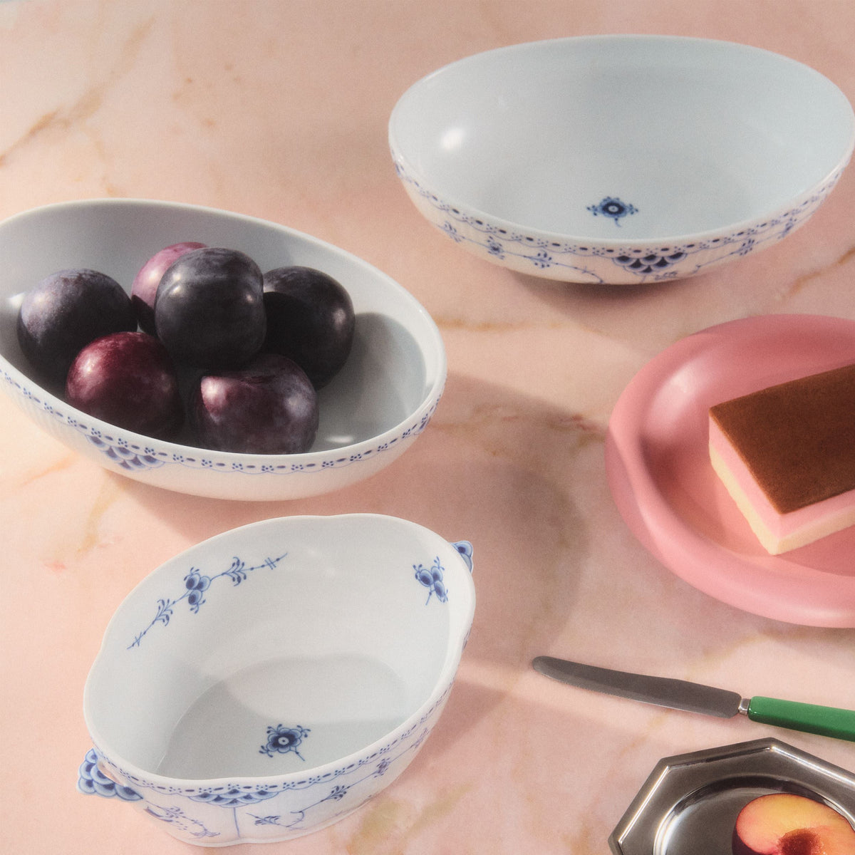 Blue Fluted Half Lace Oval Bowl, 75 cl