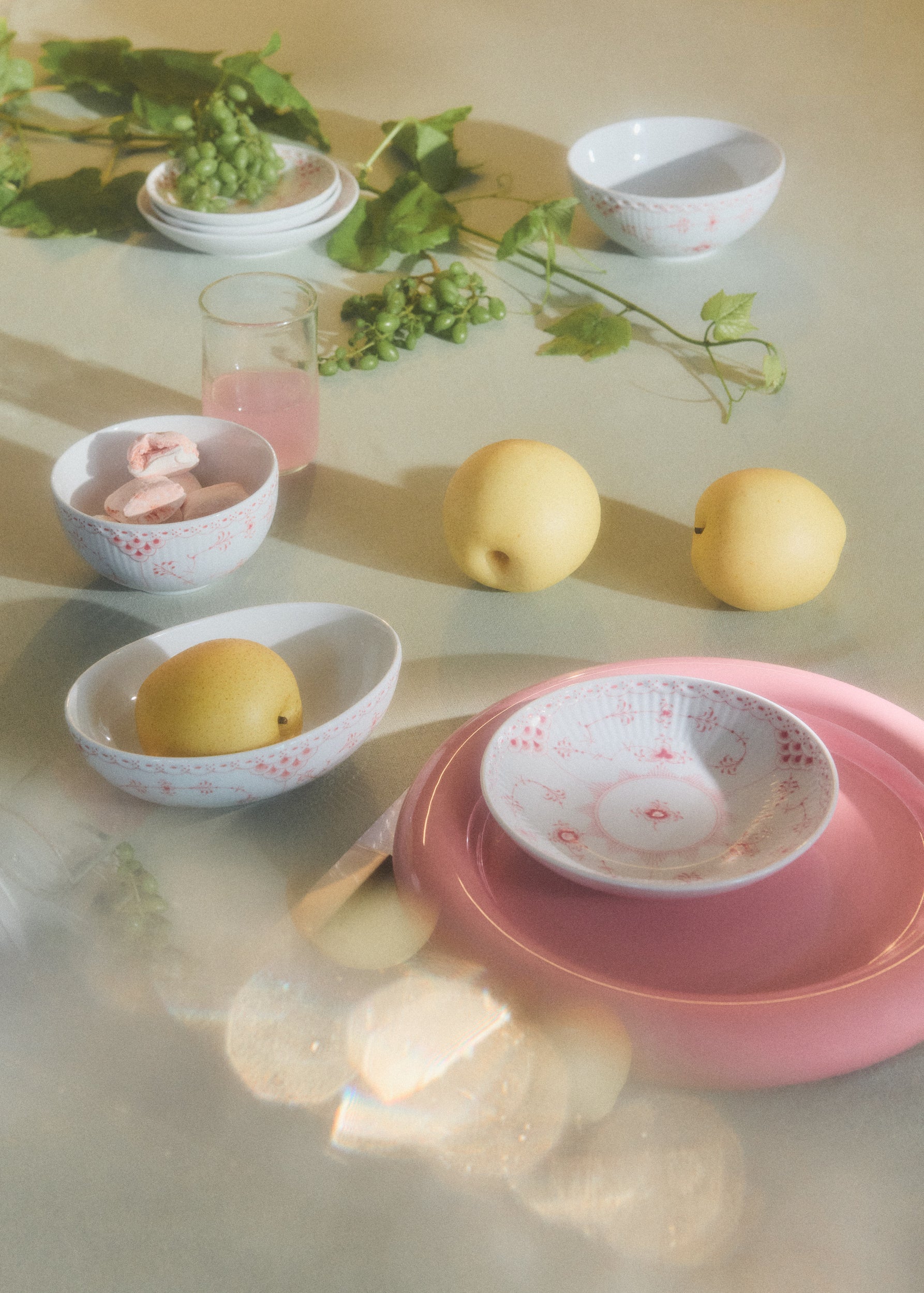 Coral Fluted Half Lace Bowl, 50 cl
